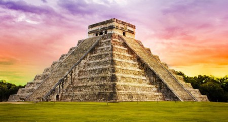  Ciudad Prehispánica de Chichen-Itza, Yucatán.